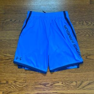 Like NEW Under Amour boys blue shorts. Size  small